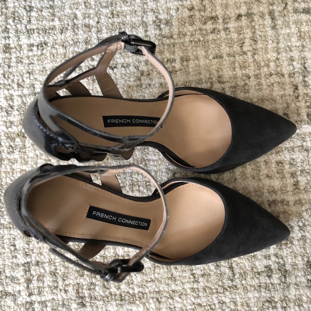💖2/$50💖 French Connection Pump